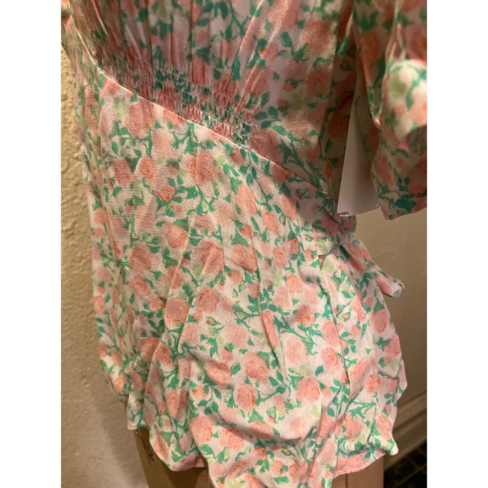 Sophie Rue Floral Print Tie Back Peplum Deep Front V-Neck Blouse Top NWT Size L - Picture 6 of 10